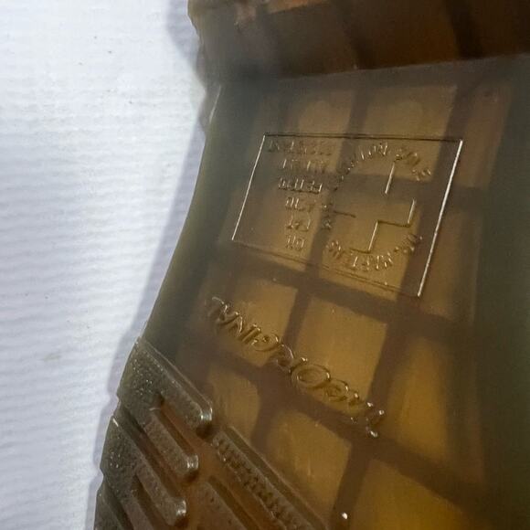 DR MARTENS 8 EYE LACE UP COMBAT BOOTS SIZE‎ 7M - Picture 6 of 15